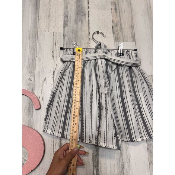 Stripped shorts size XS - Picture 6 of 8